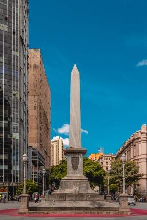 Monumento Comemorativo ao Centenário da Independência, ou Pirulito da Praça Sete
