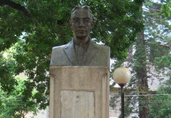 Busto de Hugo Werneck