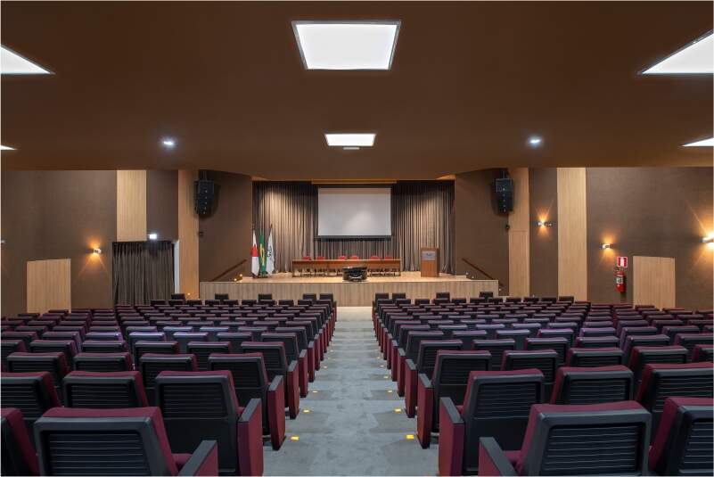 Teatro Oromar Moreira - Centro de Convenções da AMMG