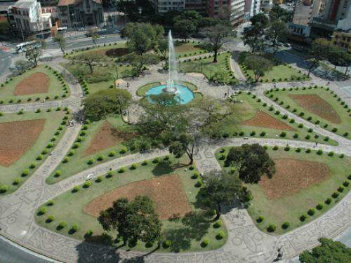 Praça Raul Soares