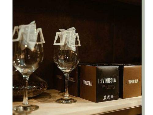 La Vinicola Wine & Coffe