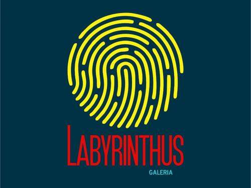 Exposição Avessos na Galeria Labyrinthus