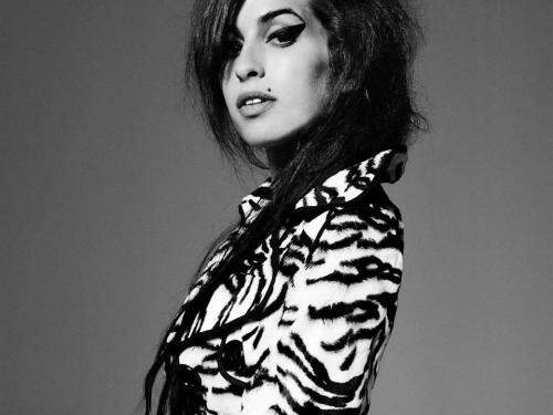 Uma Saudação à Amy Winehouse com Samantha Ayara