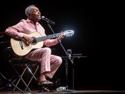Live: Devassa Tropical Ao Vivo apresenta Gilberto Gil