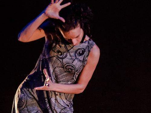 Espetáculo - Mulheres em Dança: Gestando novos caminhos