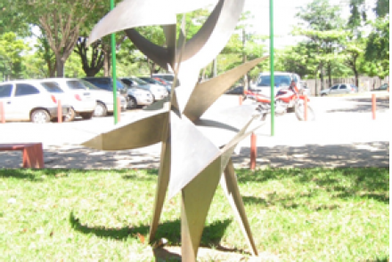 Escultura Revoada de Pássaros