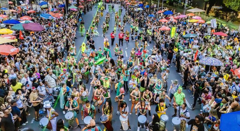 Carnaval de BH tem projeção internacional com visita de jornalistas portugueses
