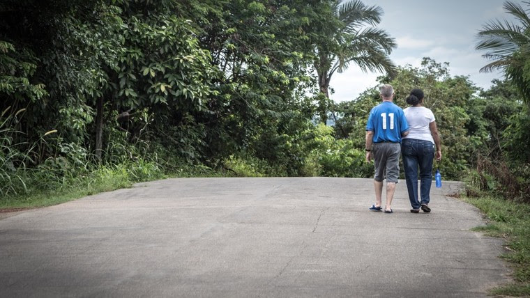 Exibição dos curtas “Azul Escuro” e “Eterno – um capítulo incontestável”