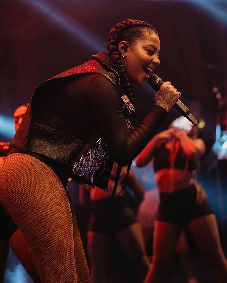 Live Ludmilla