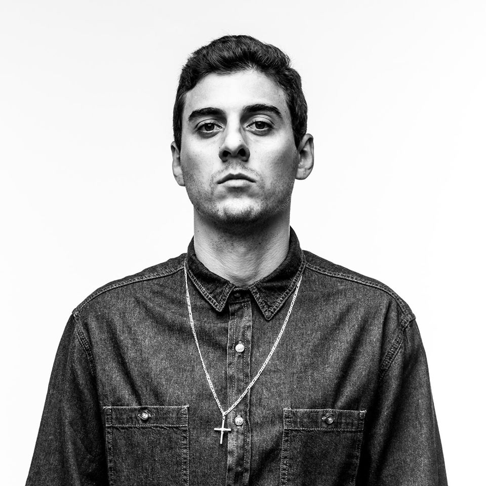 Live: Fabio Brazza