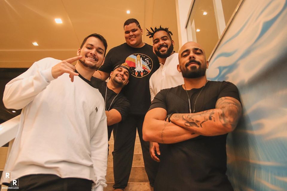 Divulgação/Ricardo Ribeiro Live: Grupo Menos é Mais