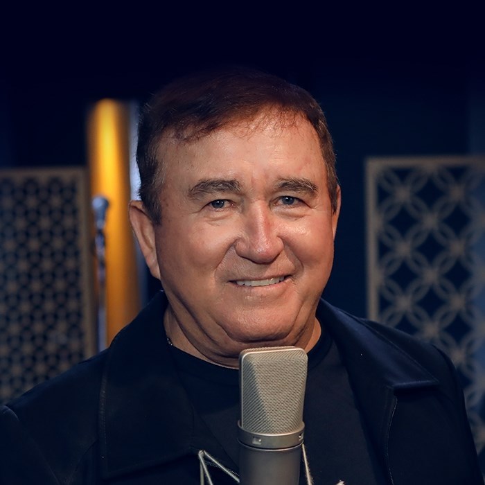 Live: Amado Batista