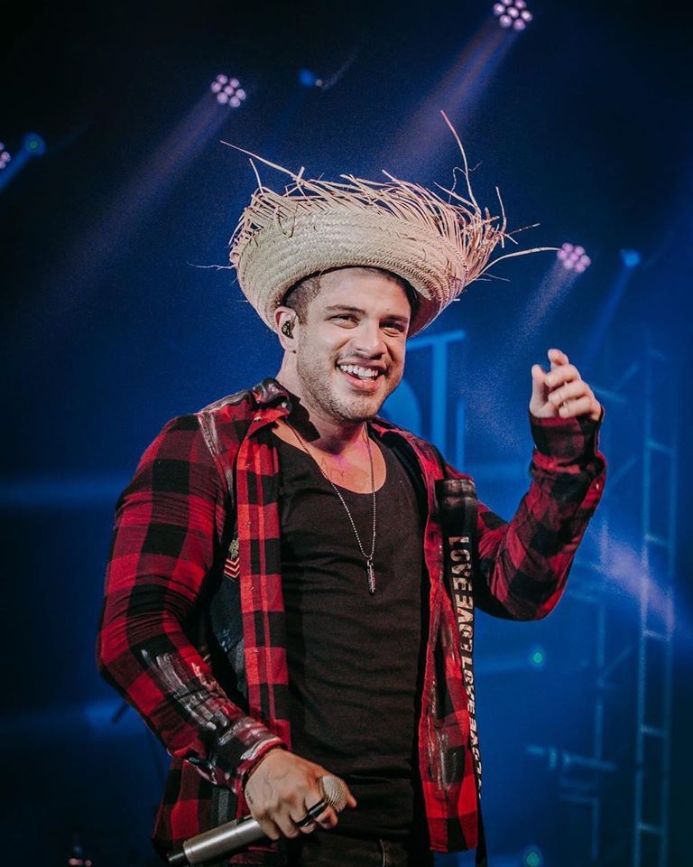 Divulgação/Facebook Avine Vinny Live: Avine no Filtr - Ávine Vinny