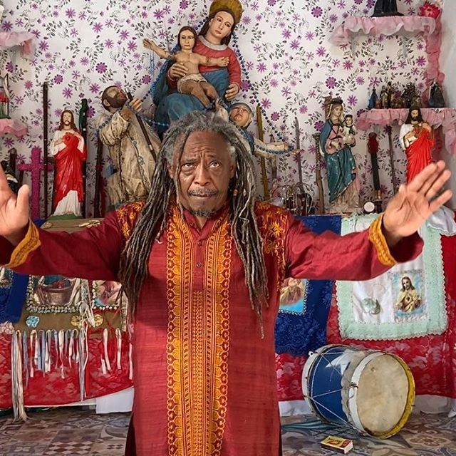 Vídeo Sinfônica Pop com Maurício Tizumba - Homenagem aos 300 anos de Minas Gerais