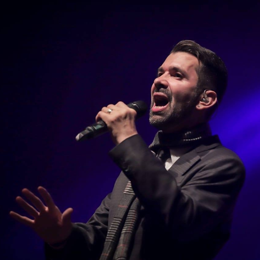 Live Show de George Arrunáteghi