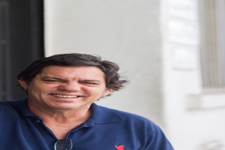 Projeto Aulas Abertas #09/2021 - “Chico Pelúcio inaugura novo ciclo do projeto Aulas Abertas que tem como temática o teatro” 