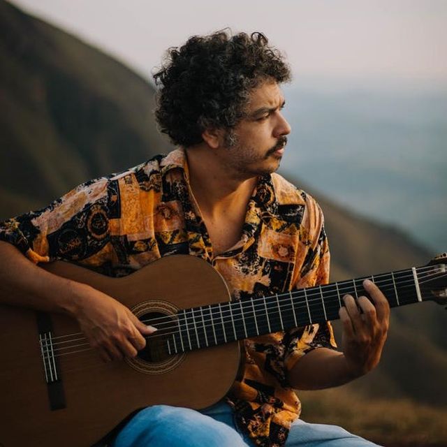 Reprodução: Instagram Lançamento: "Chame o amor" - Thiago Delegado