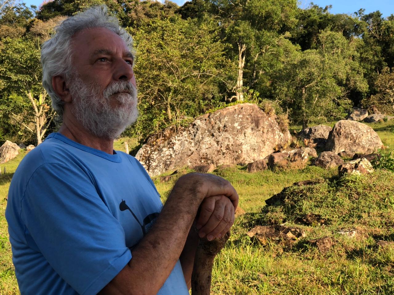 Reprodução oficial Sempre um Papo recebe Ailton Krenak e Bené Fonteles