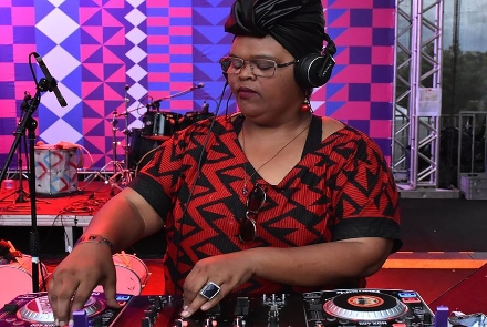 Programação "Gruta" online - Abril