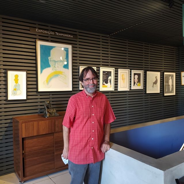 Exposição: ‘O Anjo Torto: Drummond por Genin’
