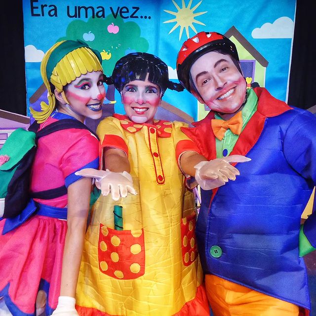 Espetáculo: "A história da menina que falava muito e ..." - Diversão em Cena ArcellorMittal