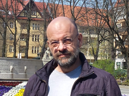 Projeto Aulas Abertas: “Adeus, Lênin! – informação e ficção em tempos difíceis” - Centro Cultural UFMG