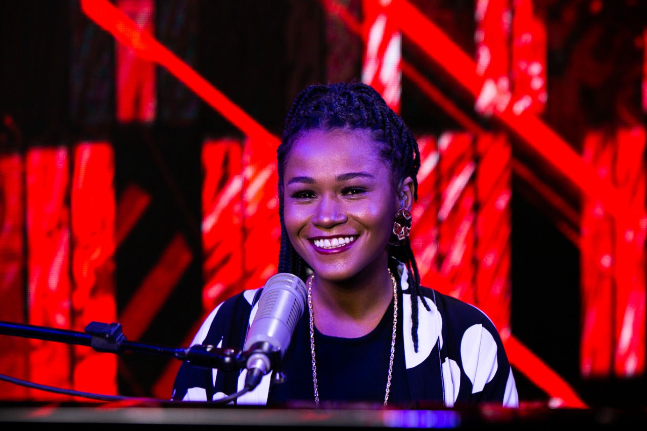 Carla Sceno participou do reality show "The Voice Brasil 2020"