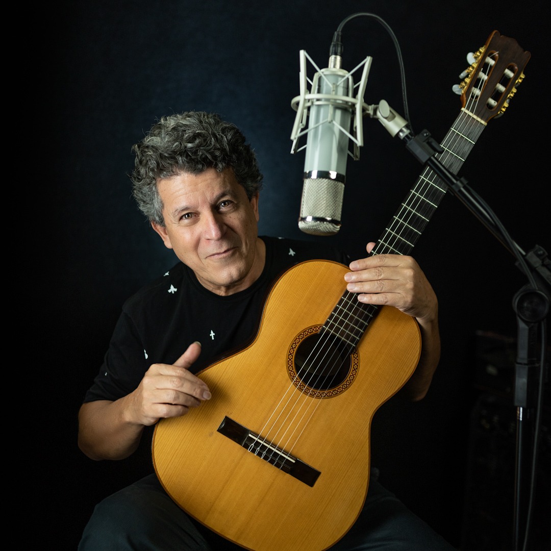 Reprodução oficial Sempre Um Papo recebe Celso Adolfo