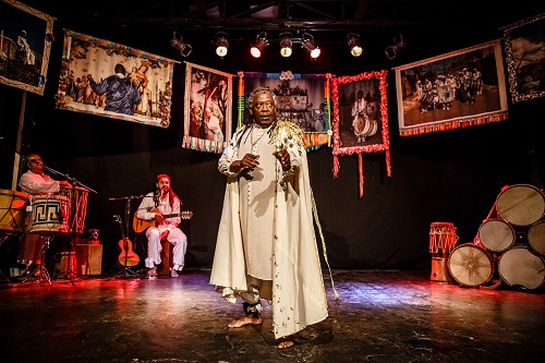 Show: "Galanga Chico Rei" Mauricio Tizumba