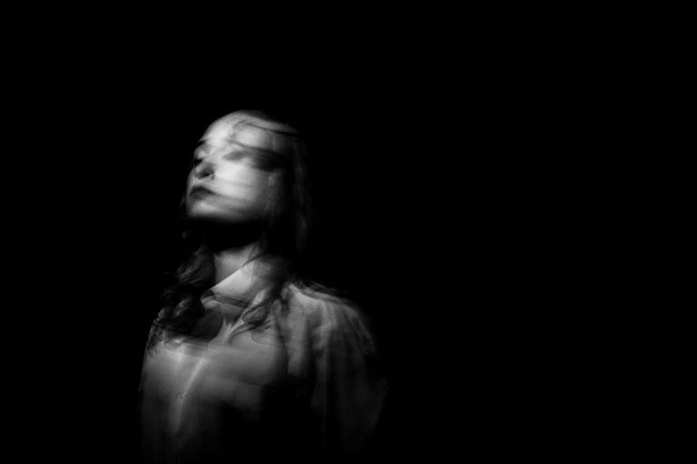 Integrante do espetáculo Leve Cicatriz