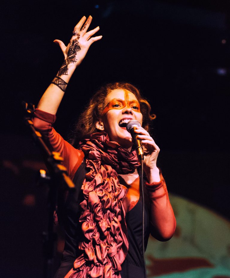 Show “AntroPOPhagia”, de Beatriz Azevedo | Programa O Modernismo em Minas