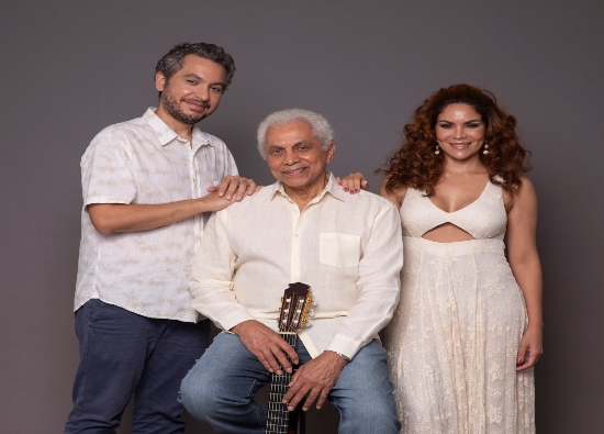 Reprodução oficial Show: “Paulinho da Viola & Família”