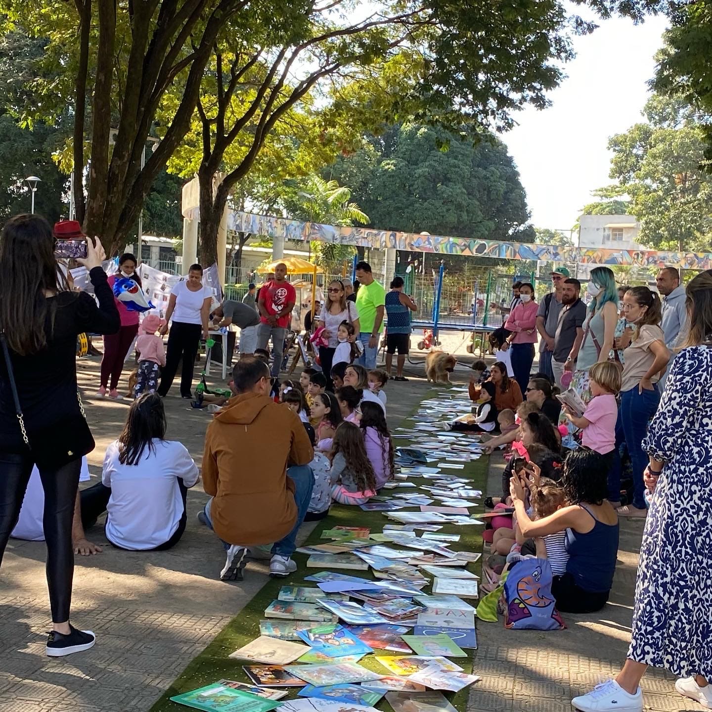  “Santa Leitura – Uma Biblioteca a Céu Aberto”