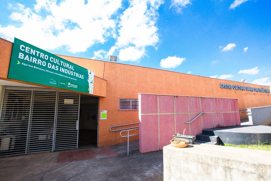 Fachada do Centro Cultural Bairro das Indústrias