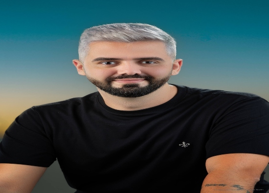 Sempre Um Papo recebe Magella Moreira