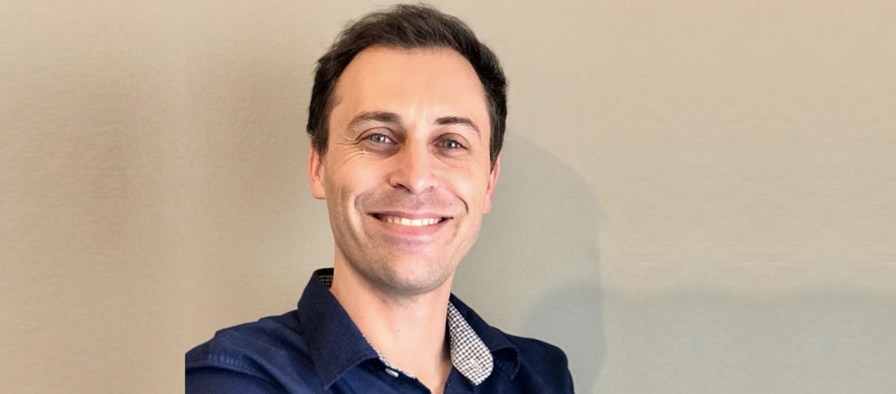 Sempre Um Papo recebe Joubert Amaral