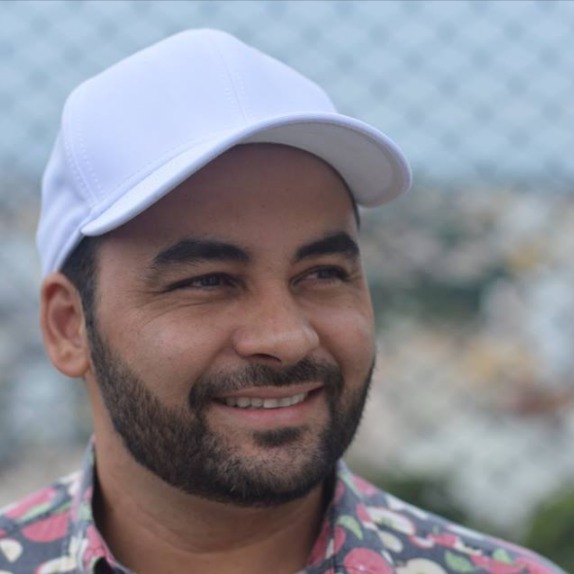 Sempre Um Papo recebe Eduardo Maia