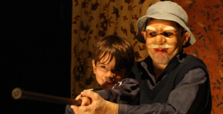 Espetáculo Teatral "Patuscada" - Improvisação com máscaras balinesas