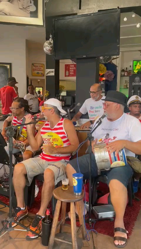 Ensaios: Bloco Enche Meu Copo