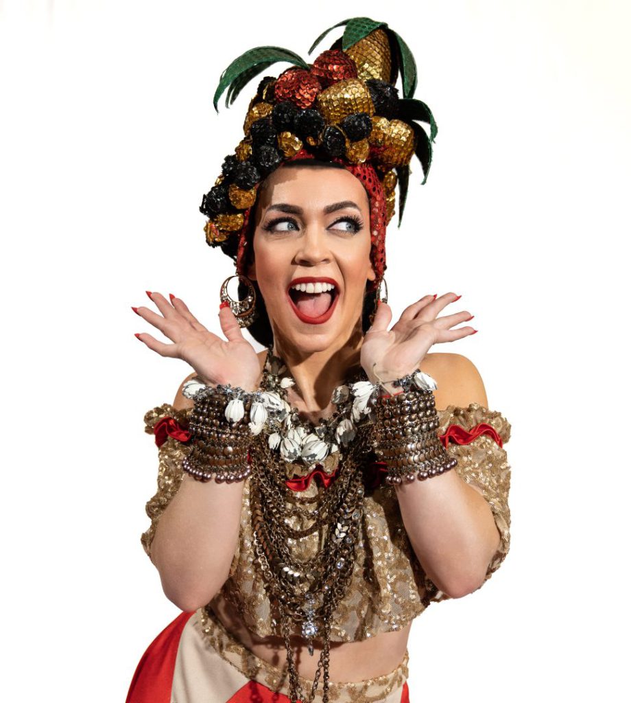 Espetáculo: Carmen, a Grande Pequena Notável - CCBB BH