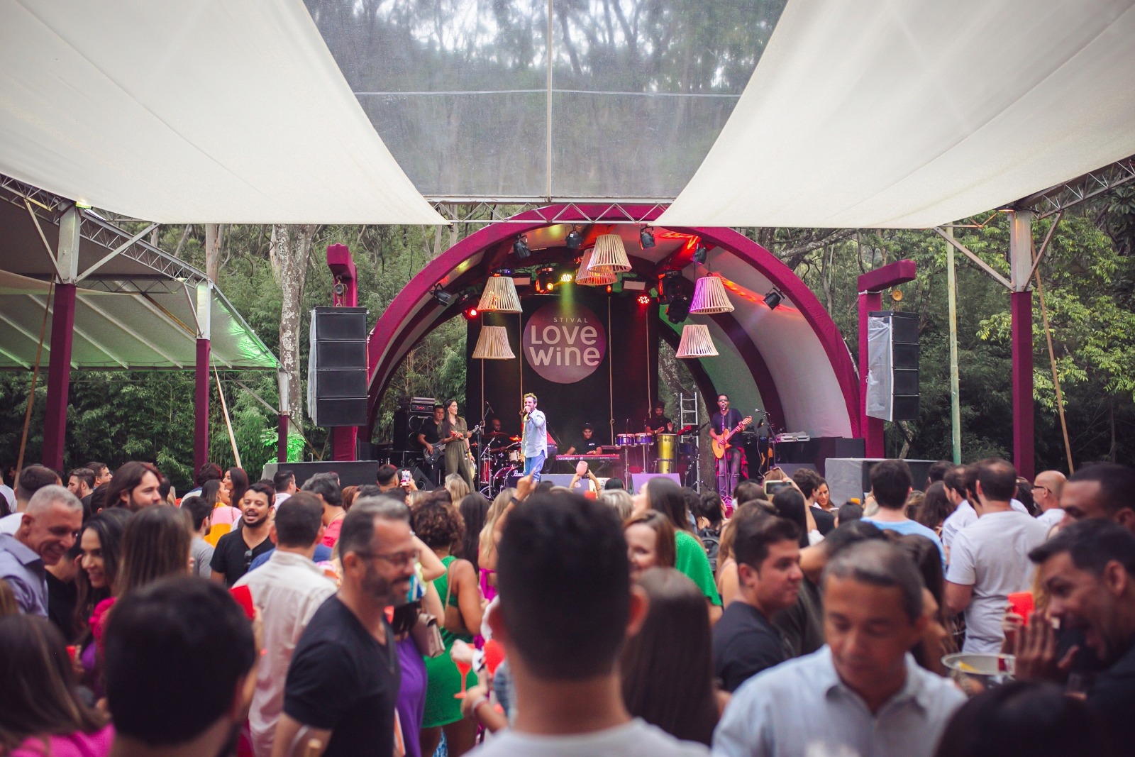 Love Wine Festival