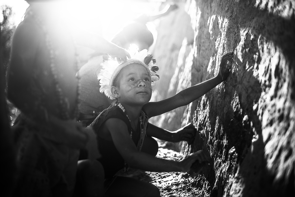 Exposição: ‘marco a n c e s t r a l’, do antropólogo e fotógrafo indígena Edgar Kanaykõ Xakriabá