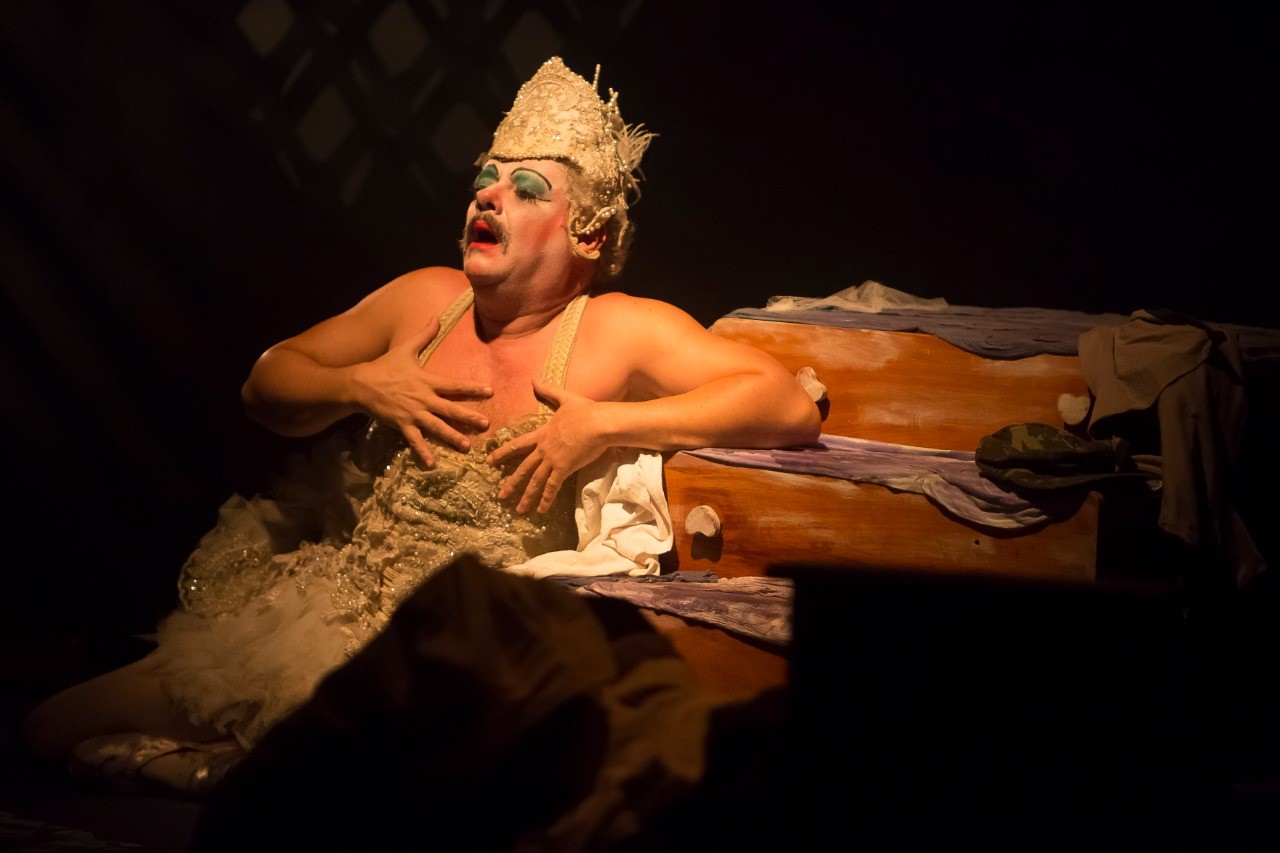 Teatro Adulto: Boa Noite Cinderela com Amauri Reis 