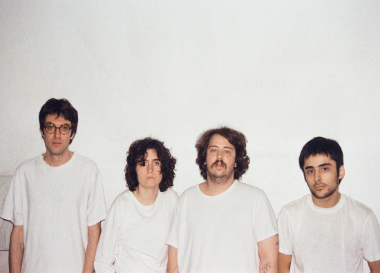 Show: Sophia Chablau e Uma Enorme Perda de Tempo