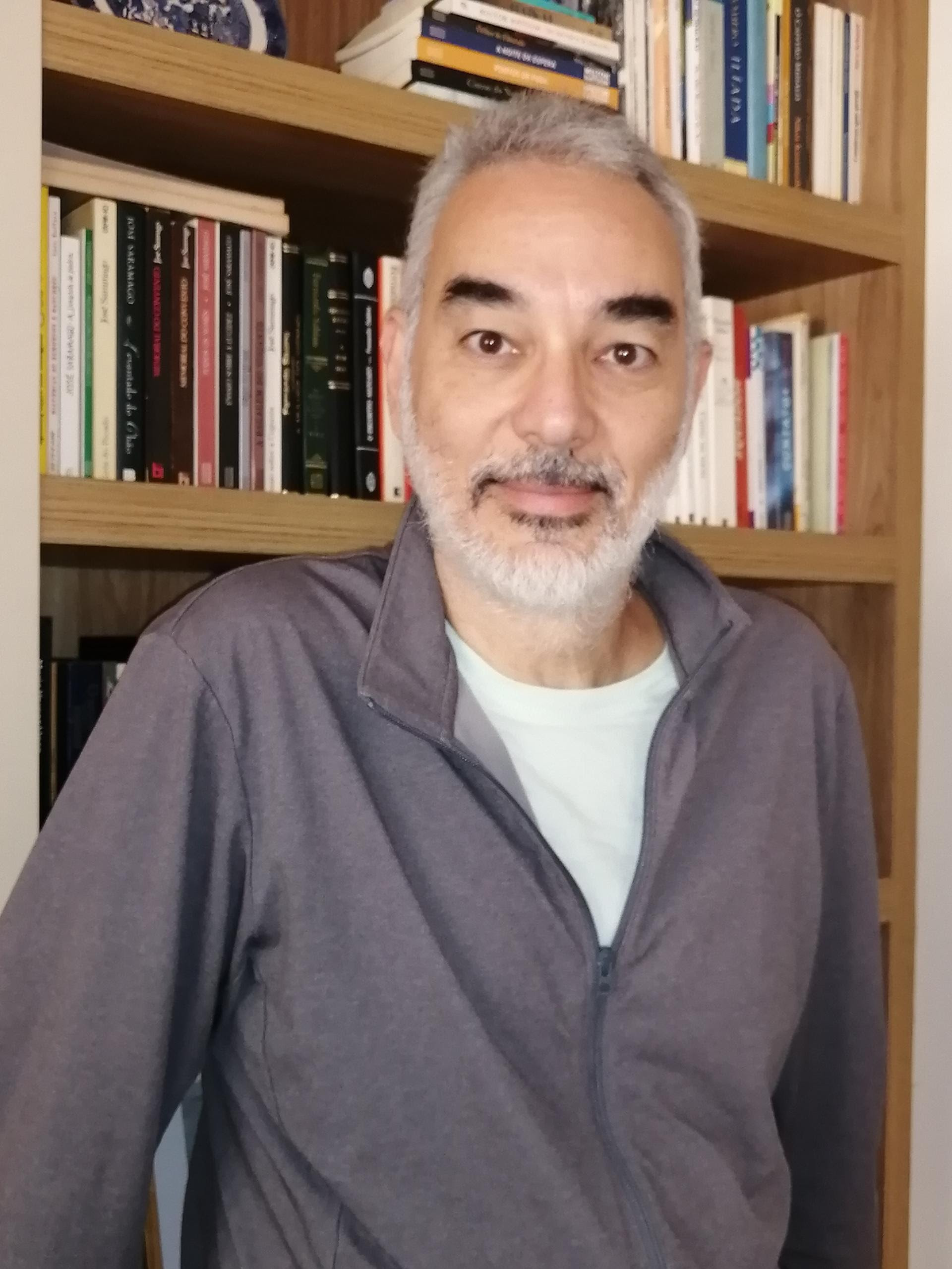 Letra em Cena. Como ler Fernando Sabino "Centenário"