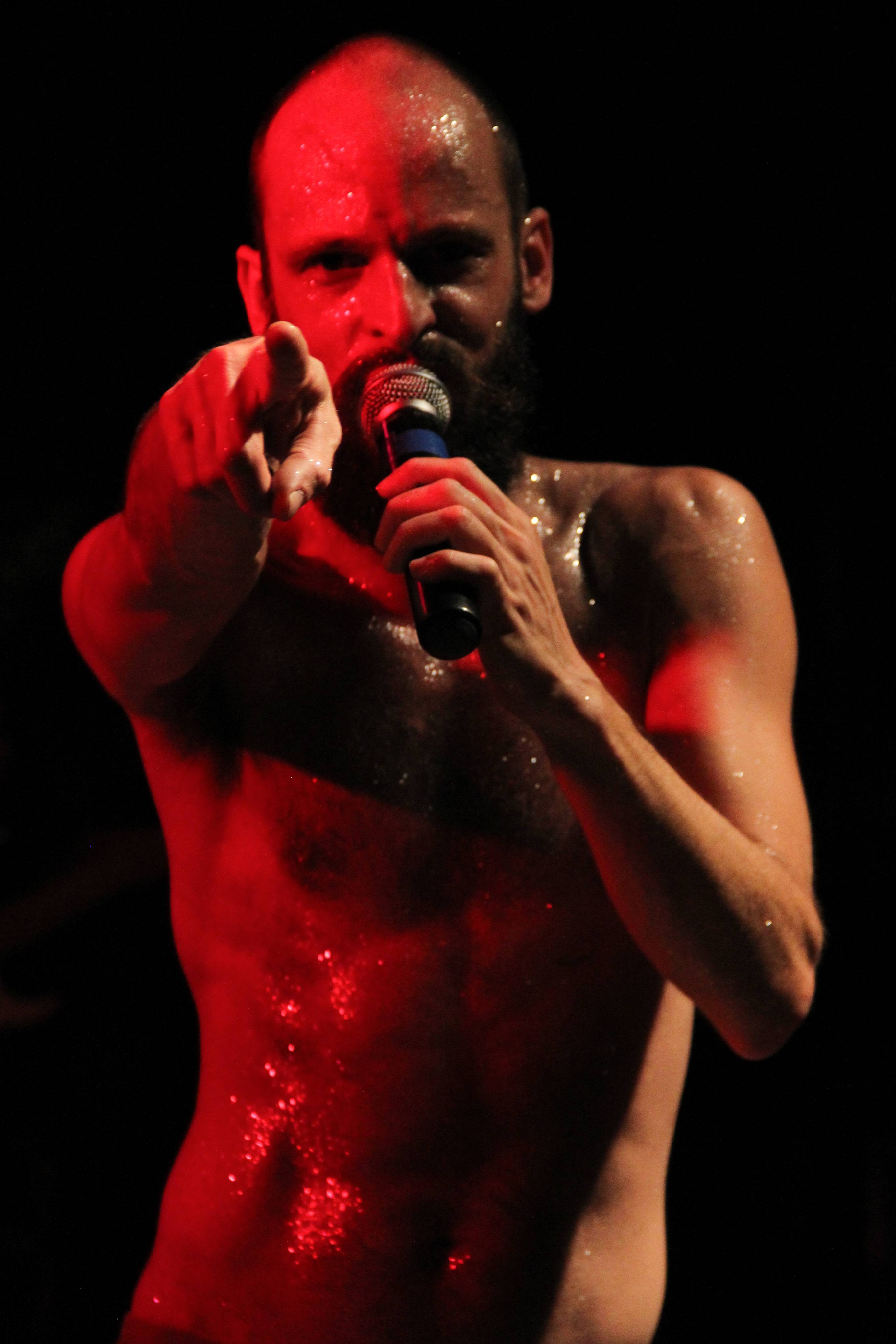 Espetáculo “Não sou nenhum Roberto”