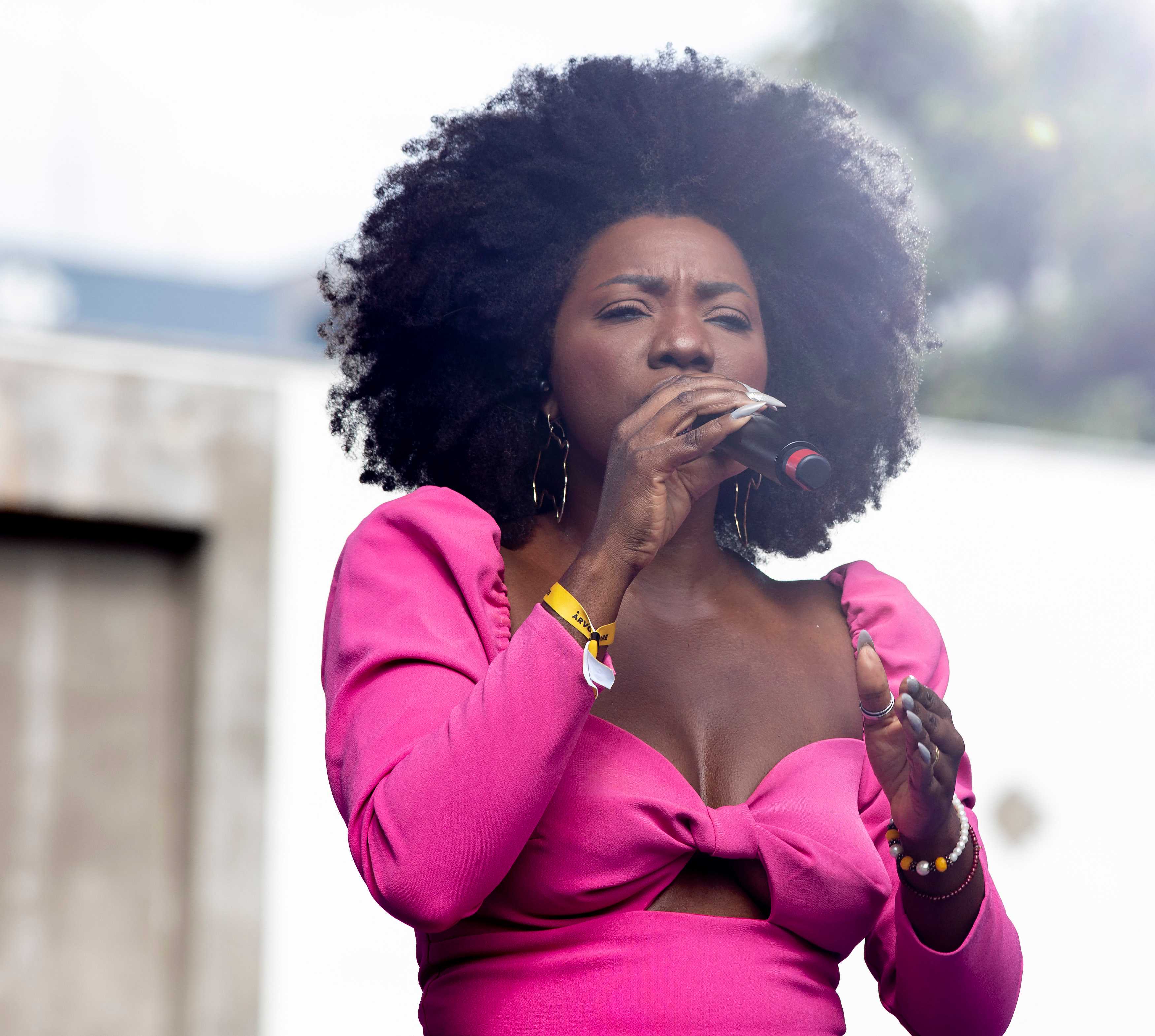 Show: Adriana Araújo