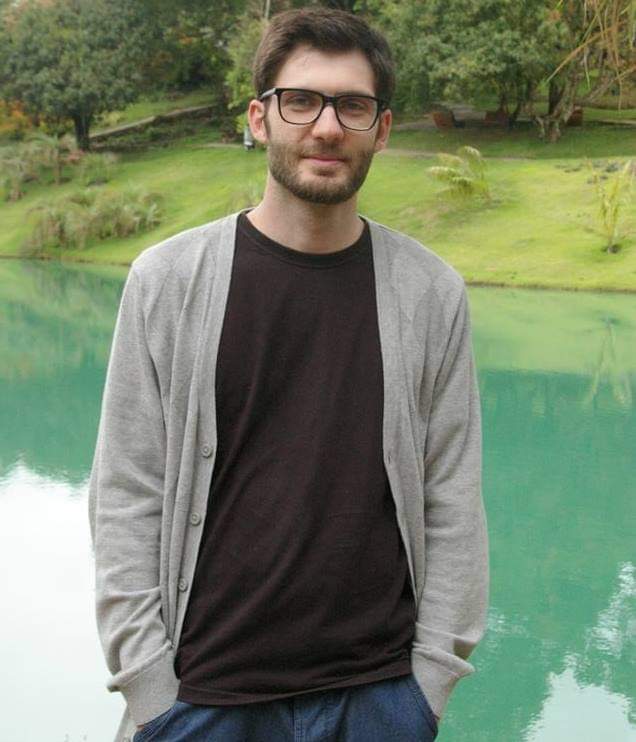 Sempre Um Papo recebe Rafael Fava