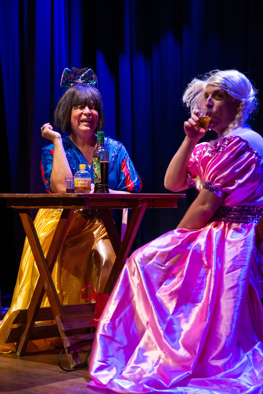 Espetáculo de teatro - Deboche