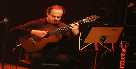 Espetáculo: “Amaranto e Tabajara Belo apresentam Vinicius”